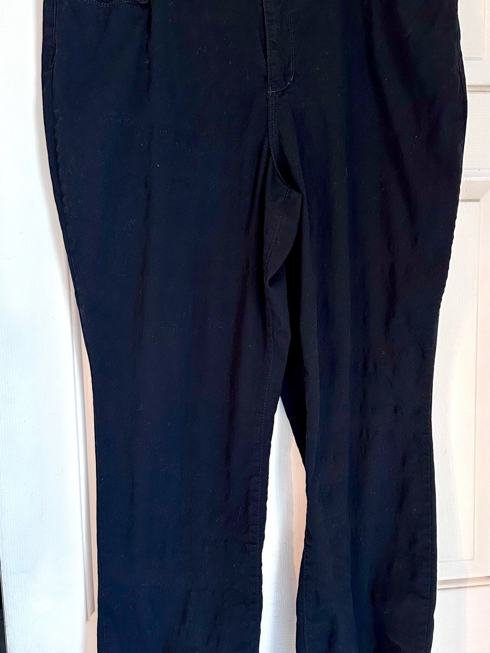Bandolino “Amy” Black Pants – Size 16
